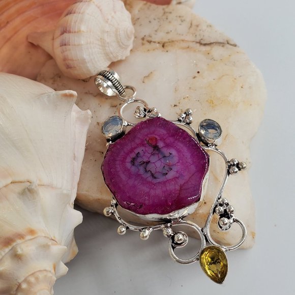 Handmade Artisan Jewelry - Natural Agate Silver Pendant Necklace